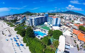 Ingleses Praia Hotel